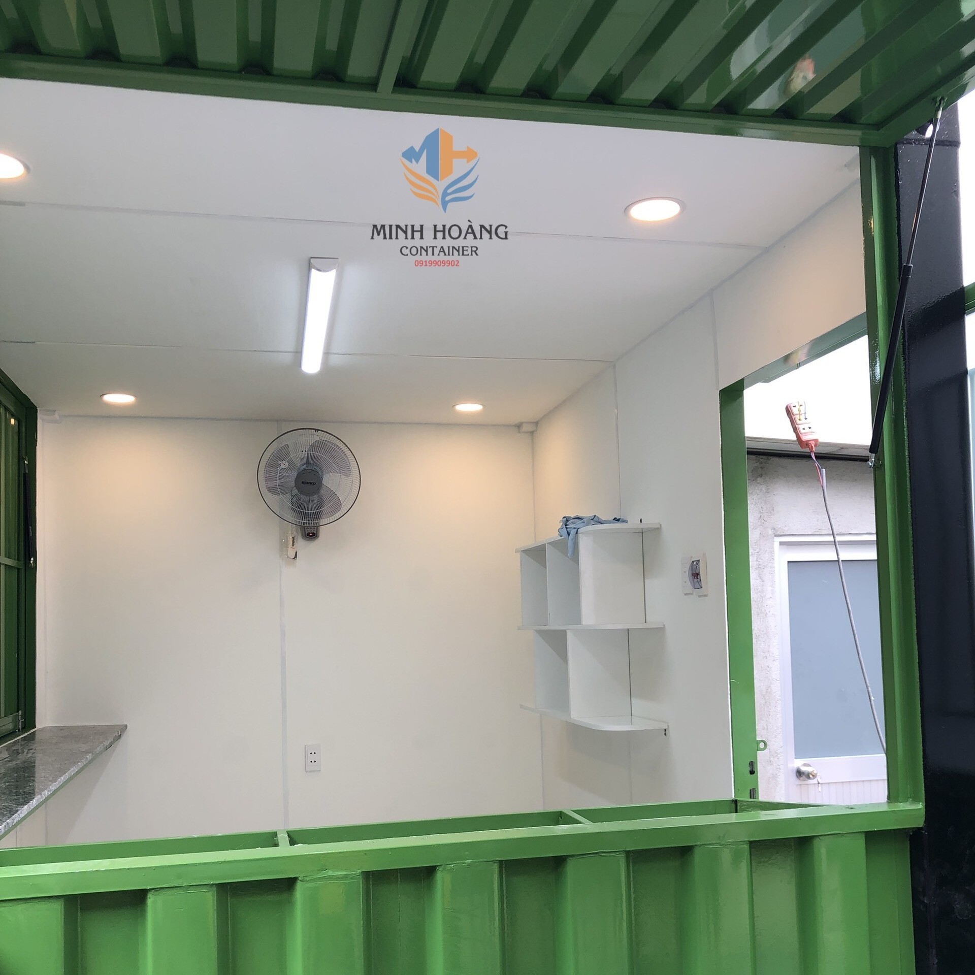 Container Cafe 10 Feet Xanh Lá Viền Đen Bàn Giao Đến Khách Hàng Tại Đồng Nai